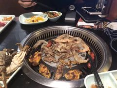 -九寸花汀海鲜烤肉自助(中东迪克店)
