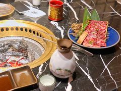 -山川小町·极番烧肉(新地假日广场店)