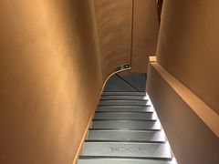 -泰·菩提树下[泰式按摩x精油SPAx肩颈头疗](新景店)