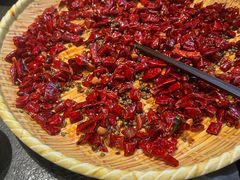 -万重锦·人文川菜馆(骡马市店)