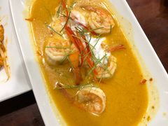 -Dang restaurant (patong phuket)