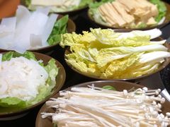 -锅来乐地锅鸡(安亭店)