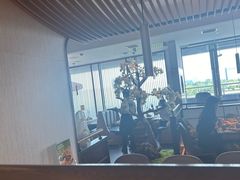 -左庭右院鲜牛肉火锅(浦江欢乐颂店)