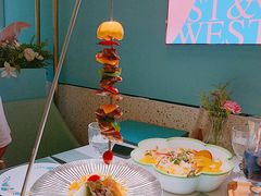 凯撒炭烤鸡肉串-蜜桃花开·中西融合菜E&W(南长街店)