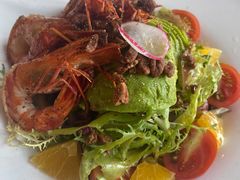 鳄梨大虾沙拉-at cafe 意大利餐厅(集美店)