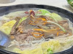 -九寨特色牦牛肉汤锅 羊肉汤锅