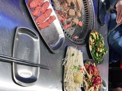 -马路牙子烧烤音乐酒馆(望京店)