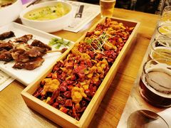 -爱啤精酿·民谣酒馆(滨江店)