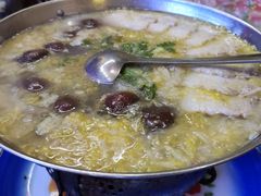 -闯关东东北农家菜(崂山石老人店)