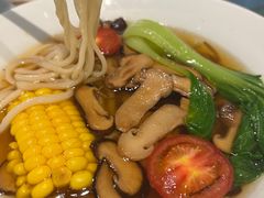 -闻鲜素食茶餐厅(高新区店)