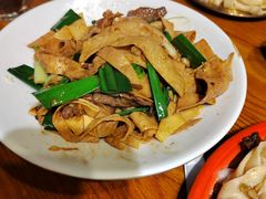 -柴窝堡22号辣子鸡·传承新疆菜