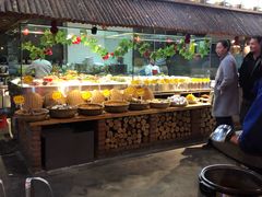 -鱼窝棚柴火铁锅炖(富山屯店)