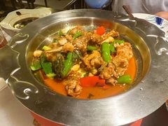 -西湖书堤(平湖八佰伴店)