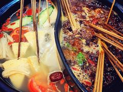 -钢管厂歆瑞源油卤串串香(春熙路太古里店)