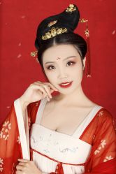 -盘子女人坊生日照·摄影馆(浦东店)