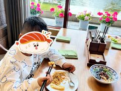 -昆明华邑酒店-鲜艳全日餐厅