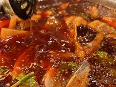 -肖肖酸萝卜鱼火锅(总店)