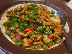 -渝是乎酸菜鱼·川渝小炒(新世界百货望京店)