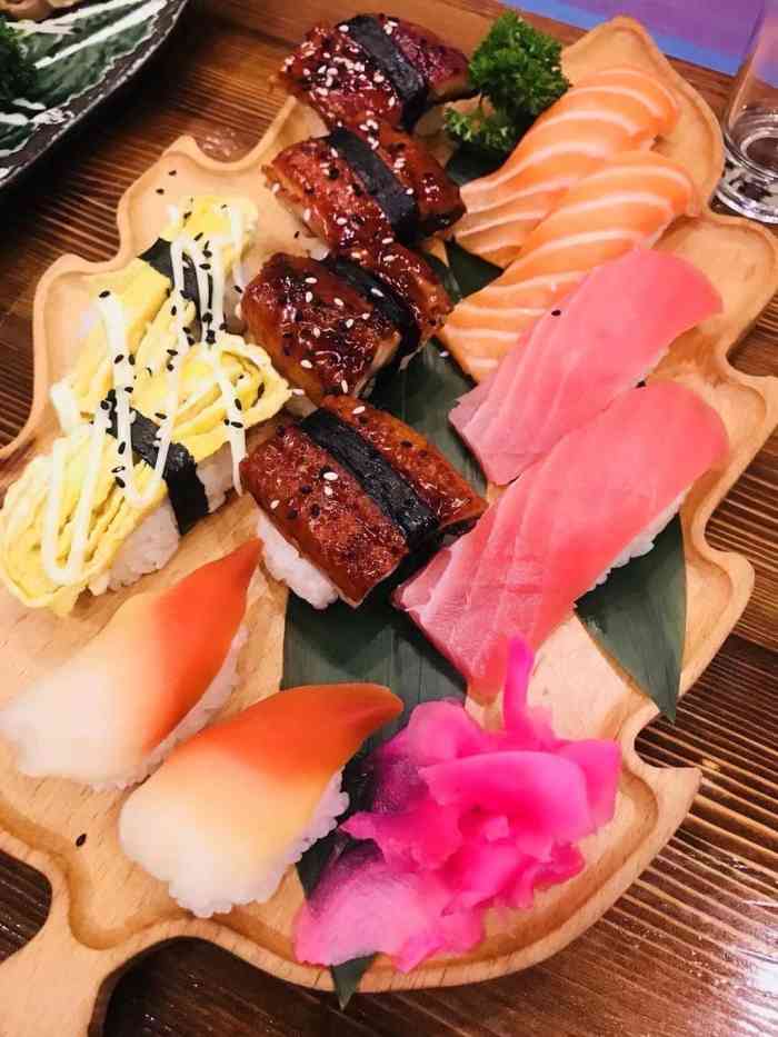 花谱创意寿司-"慕名而来,很新鲜很棒的一家日料店,在三马.