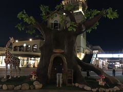 -王府井奥莱临潼小镇(临潼店)