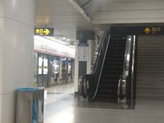 -中山北路(地铁站)
