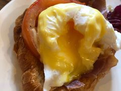 -Common Table · Brunch & Coffee