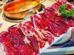 吊龙-牛村来人潮汕牛肉火锅(西单店)