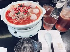 红汤肥牛锅仔-Colourful Yunnan Box Hill 彩云南·彩铺子