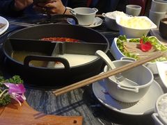 -热火朝天鲜切牛肉火锅(南强街巷店)