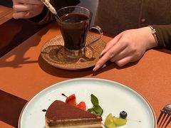 -Golden Lily河内巴黎法越料理餐厅(建国西路店)