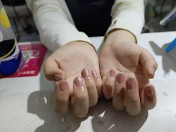 -瞧·享轻奢美甲美睫