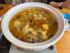 五指毛桃石橄榄鸡煲-金龙·打边炉(南京西路店)