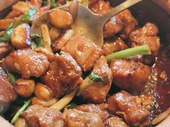 -八府香鸭·啫啫煲(华山路店)