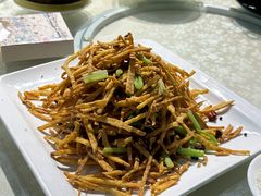 -莲餐厅·湖北菜·潜江小龙虾店(愚园路店)