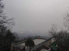 -紫金山山顶公园