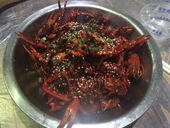 -巴厘龙虾·榜首油焖大虾(音乐学院·沿江酒馆店)