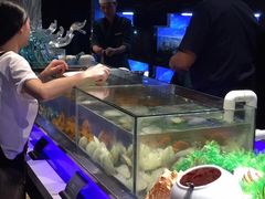 -V-ONE西雅图海鲜自助餐厅(仓山万达广场店)