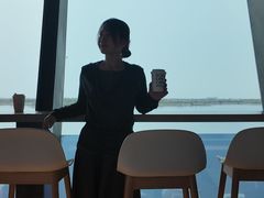 -抱抱地球咖啡馆(国家海洋博物馆店)