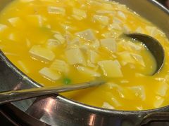 蟹粉豆腐-涌上外婆桥(南塘店)
