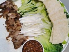 -香山湖渔家大院