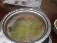 -景明轩•养生酸汤鱼火锅 云贵鲜菌 现舂野果酸汤(王寨小区店)