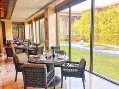 靠窗位-西安凯悦酒店·湖畔中餐厅