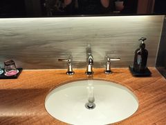 -手佳·水疗汇(杏林宁宝店)