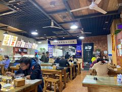 -陇上全荟兰州传统牛肉面(延吉路店)