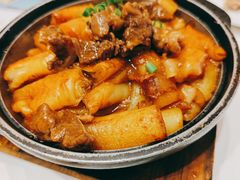 啫啫牛腩猪肠粉-年顺渔村(大岭山店)