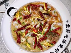 老坛酸菜鲈鱼-江渔儿酸菜鱼(东厦一百店)
