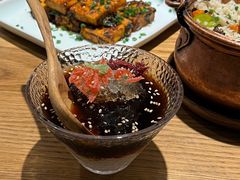 -一坐一忘云南菜(嘉里中心店)