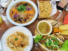 -那家老院子东北菜·饺子·小鸡炖蘑菇(艳华街店)