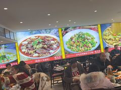 -川流不息·地道川菜·小龙虾(松东路店)