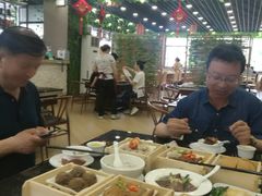 -美极鲜食坊(宝安南路店)